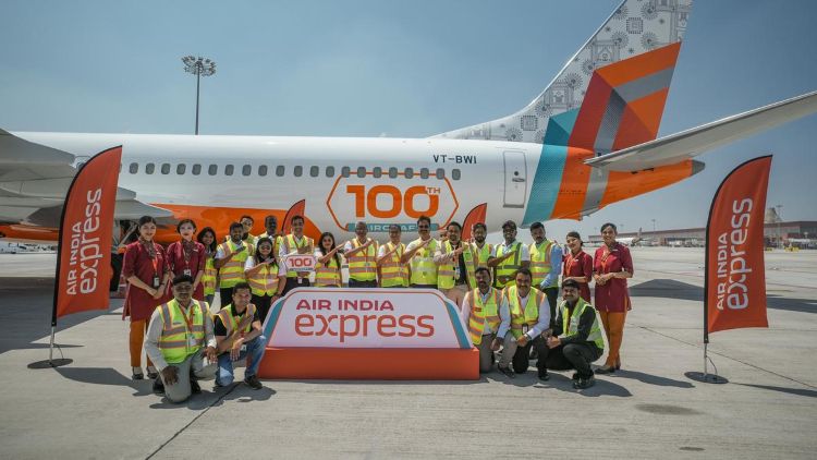എയര് ഇന്ത്യ എക്സ്പ്രസ് വികസന പാതയില്; 100 ാമത് വിമാനം ഫ്ലാഗ് ഓഫ് ചെയ്തു