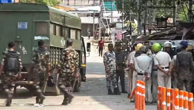 വഖഫ് പ്രതിഷേധം: മുര്ഷിദാബാദില് സംഘര്ഷം തുടരുന്നു, കൂടുതല് സേന എത്തും