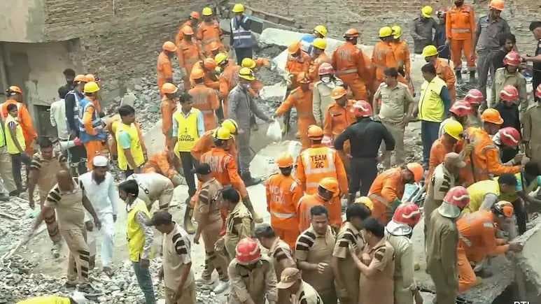 ഡൽഹിയിൽ കെട്ടിടം തകർന്നുവീണുണ്ടായ അപകടം; മരിച്ചവരുടെ എണ്ണം 11 ആയി