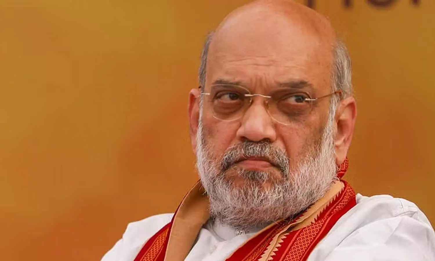 ഭാരതം ഭീകരതയ്ക്ക് വഴങ്ങില്ല, ഈ ക്രൂരമായ ഭീകരാക്രമണത്തിലെ കുറ്റവാളികളെ വെറുതെ വിടില്ല: അപലപിച്ച് കേന്ദ്ര ആഭ്യന്തരമന്ത്രി അമിത്ഷാ