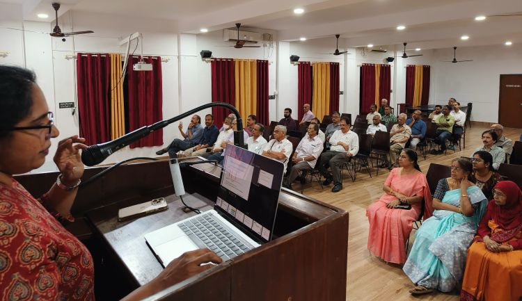 പേ വിഷബാധ സമഗ്ര ചികിത്സ ഉറപ്പാക്കണം: ഐ എം എ സെമിനാര്