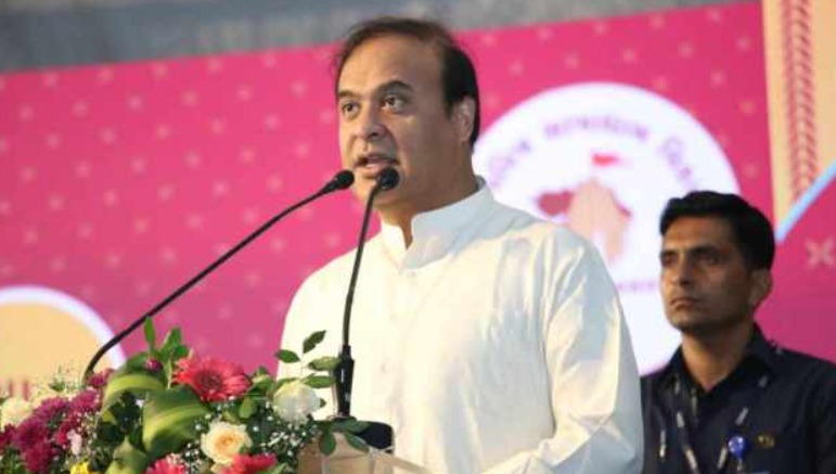 ഭരണഘടനയില്‍നിന്ന് 'സോഷ്യലിസവും','സെക്യുലറിസവും'  നീക്കം ചെയ്യാന്‍ സുവര്‍ണ്ണാവസരം: അസം മുഖ്യമന്ത്രി 