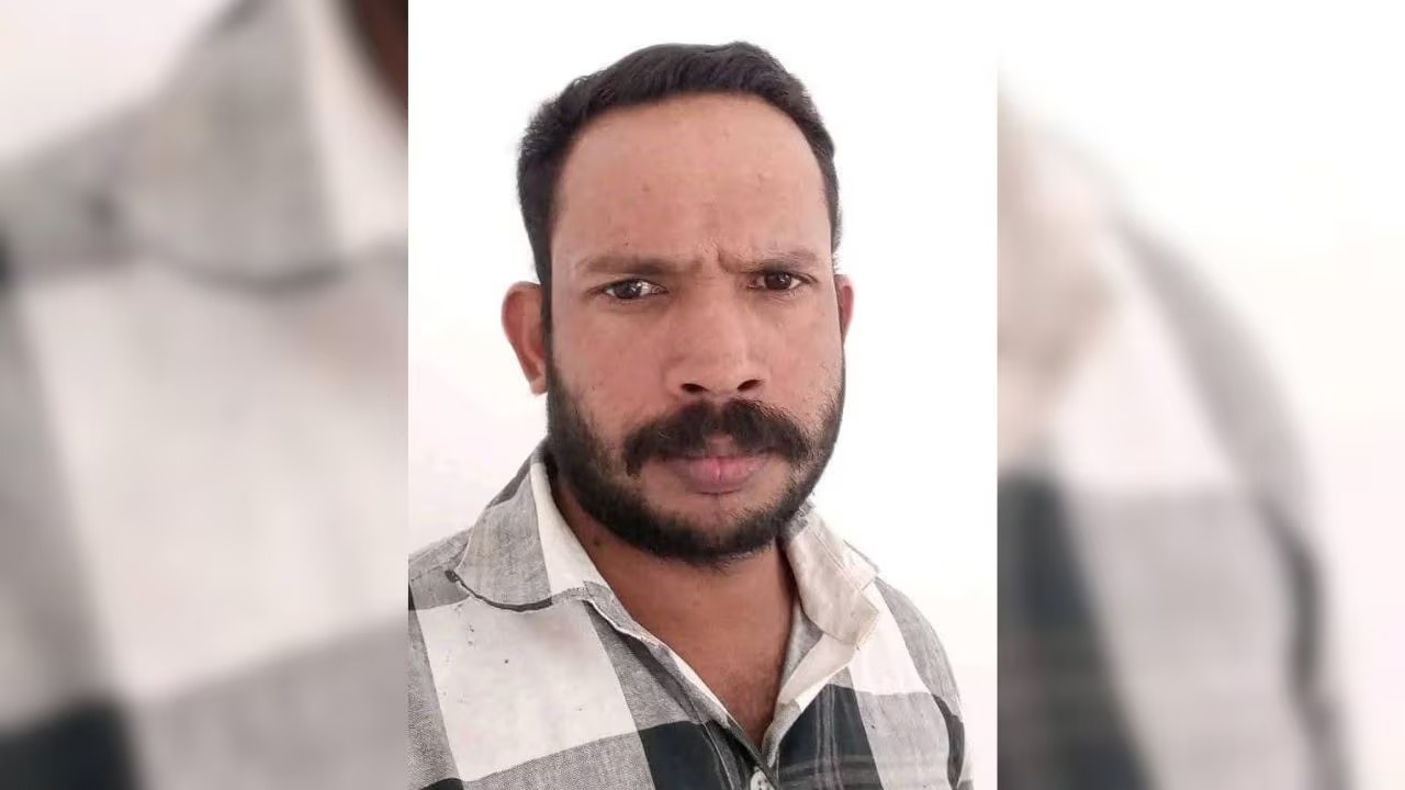 ആറ്റിങ്ങലില് ഡെലിവറി വാനും ബൈക്കും കൂട്ടിയിടിച്ച് യുവാവ് മരിച്ചു