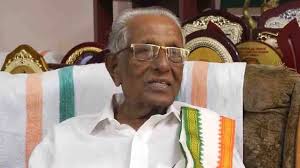 മുന് മന്ത്രി സി.വി പത്മരാജന് അന്തരിച്ചു