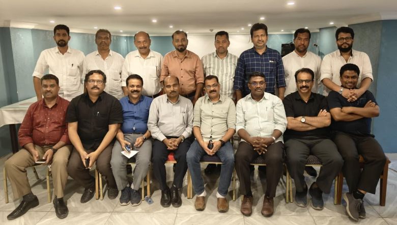 നൂറോളം ഗ്രന്ഥശാലകള്ക്ക് സൗജന്യ പുസ്തക കിറ്റുമായി മലബാര് ഹെറിറ്റേജ്