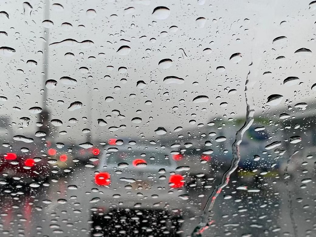 സൗദി അറേബ്യയില് കനത്ത മഴക്ക് സാധ്യത; വിവിധ മേഖലകളില് കാലാവസ്ഥാ മുന്നറിയിപ്പ്