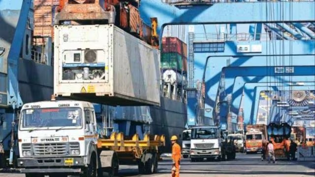 റഷ്യന്‍ എണ്ണ ഇറക്കുമതിയിലൂടെ ഇന്ത്യ നേടിയത് ഒരു ലക്ഷം കോടിയിലേറെ ലാഭം