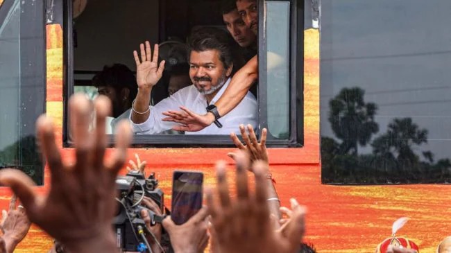 *കരൂരില്‍ സംഭവിച്ചത് ഇതാണ്, ചോദ്യചിഹ്നമായി വിജയ് യുടെ രാഷ്ട്രീയ ഭാവി*