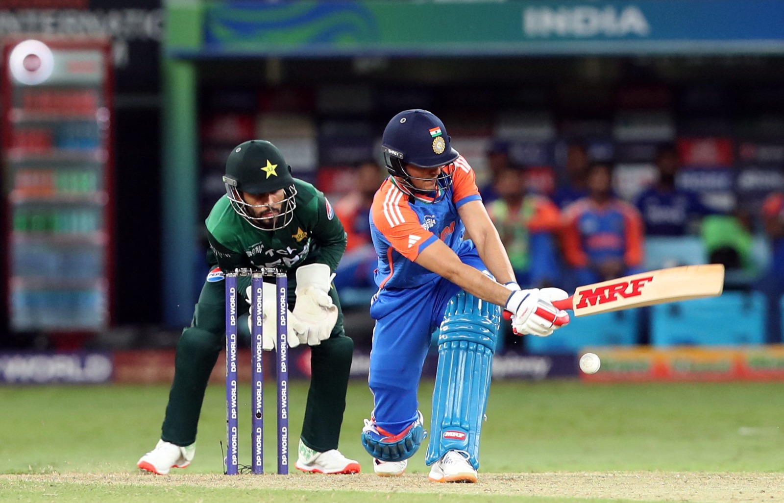 ചിരവൈരികള്‍ ഇന്ന് വീണ്ടും മുഖത്തോടുമുഖം, ഇന്ത്യ-പാക് പോരാട്ടത്തിനൊരുങ്ങി ദുബായ്