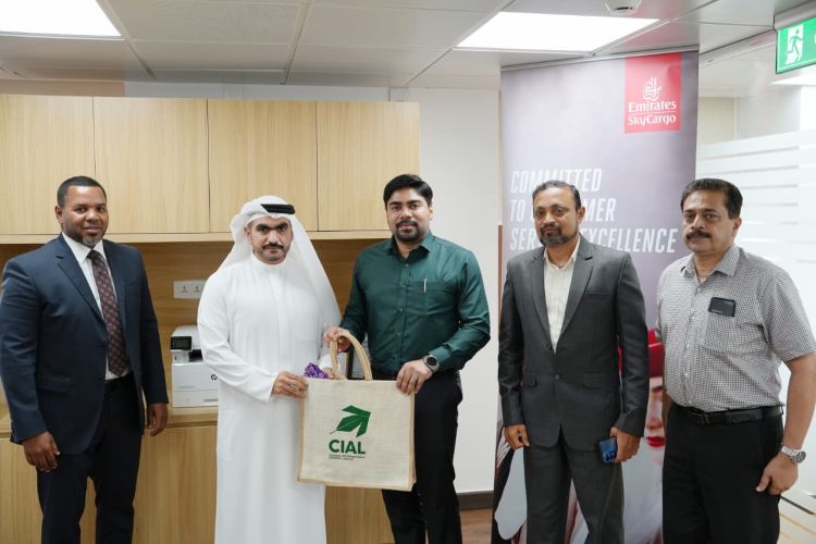 സിയാലില്‍ ഓപ്പറേഷന്‍സ് കേന്ദ്രം തുറന്ന് എമിറേറ്റ്‌സ് സ്‌കൈ കാര്‍ഗോ