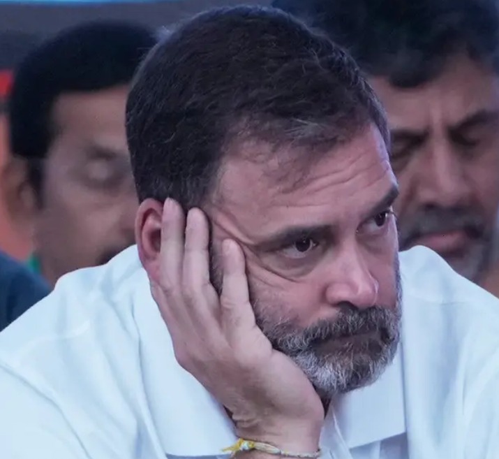 ബിഹാര്‍ തിരഞ്ഞെടുപ്പ് നീതിയുക്തമല്ലെന്ന് രാഹുല്‍, ജനാധിപത്യസംരക്ഷണത്തിന് പോരാടും