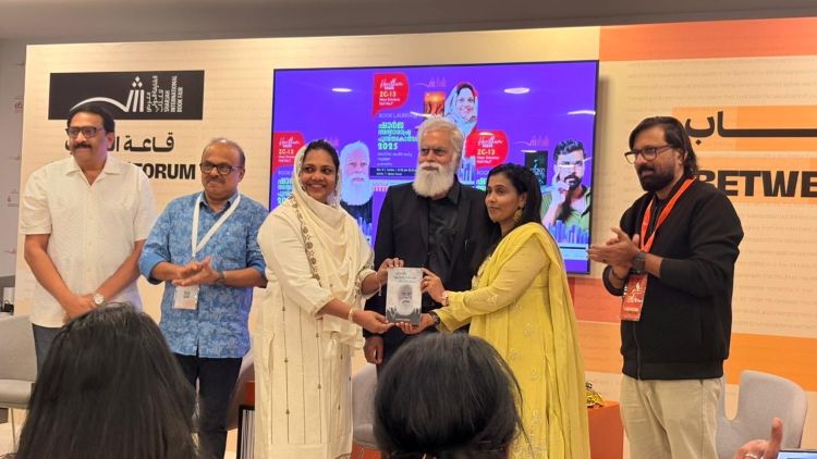 ഷാര്‍ജ അന്താരാഷ്ട്ര ബുക് ഫെയറില്‍ അവസാന ദിവസം അവസാനത്തെ കവിതകളുമായി നാസര്‍ നാഷ്‌കോ