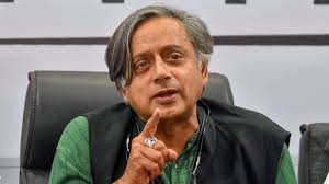 രാഹുല്‍ ഗാന്ധി വിളിച്ച എംപിമാരുടെ നിര്‍ണായക യോഗത്തില്‍നിന്ന് ശശി തരൂര്‍ വിട്ടുനിന്നു;  മോദി പ്രശംസയ്ക്ക് പിന്നാലെ പാര്‍ട്ടി യോഗങ്ങളിലെ വിട്ടുനില്‍ക്കല്‍ 'കളികള്‍'ക്ക് പിന്നിലെന്ത്?