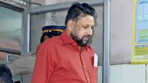 ശബരിമല സ്വര്‍ണക്കൊള്ള: തന്ത്രി കണ്ഠരര് രാജീവരരുടെ വീട്ടില്‍ എസ്.ഐ.ടി പരിശോധന