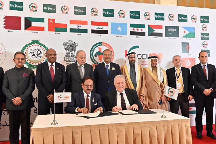 ഇന്ത്യ- അറബ് വ്യാപാരം 215 ബില്യന്‍ ഡോളറായി ഉയരുമെന്ന് ഇന്ത്യ- അറബ് ലീഗ് ഉച്ചകോടി