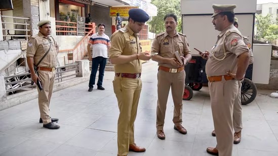 രാജ്യത്തെ ഹോട്ടലുകളില്‍ 70,000 കോടി രൂപയുടെ നികുതി വെട്ടിപ്പ്, എഐ സഹായത്തോടെ പരിശോധന