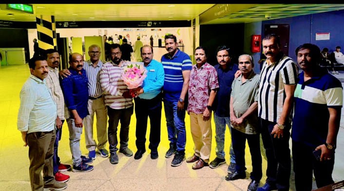 രാജസ്ഥാന്‍ രാജ്യന്തര ചലച്ചിത്രമേളയില്‍ പുരസ്‌കാരം നേടിയ ഷാജു വാലപ്പന് ഷിഫ മലയാളി സമാജത്തിന്റെ സ്വീകരണം