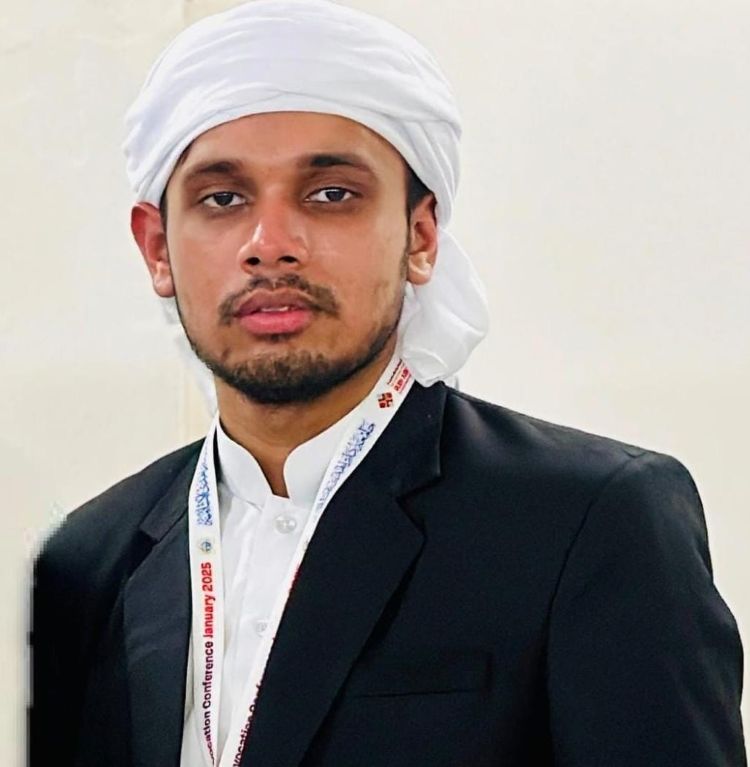 ദാറുല്‍ ഹുദക്ക് അഭിമാന നേട്ടം; യു.പി.എസ്.ഇ പരീക്ഷയില്‍ മിന്നും വിജയവുമായി അശ്മില്‍ ശാഹ് ഹുദവി; 382-ാം റാങ്ക്