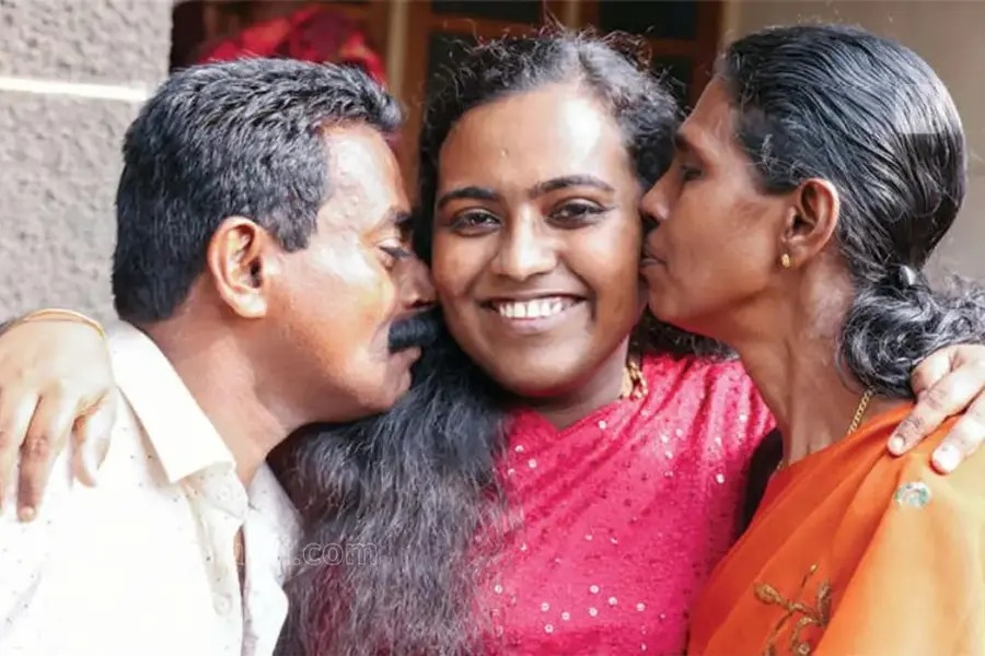 അമ്മയെന്ന പെണ്‍കരുത്ത്: ശ്രീജയുടെ വിജയഗാഥയിലെ അദൃശ്യസാന്നിധ്യം