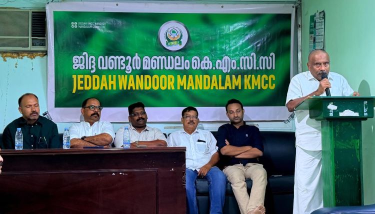  മലപ്പുറം ജില്ലാ മുസ്ലിം ലീഗ് വൈസ് പ്രസിഡന്റ് കളത്തില്‍ കുഞ്ഞാപ്പു ഹാജിക്ക് ജിദ്ദയില്‍ സ്വീകരണം
