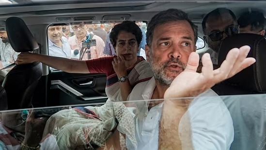 പ്രധാനമന്ത്രി മോദിയും അമിത് ഷായും രാജിവെക്കണം: പാര്‍ലമെന്റിലെ പൊലീസ് നടപടിയില്‍ രാഹുല്‍ ഗാന്ധി