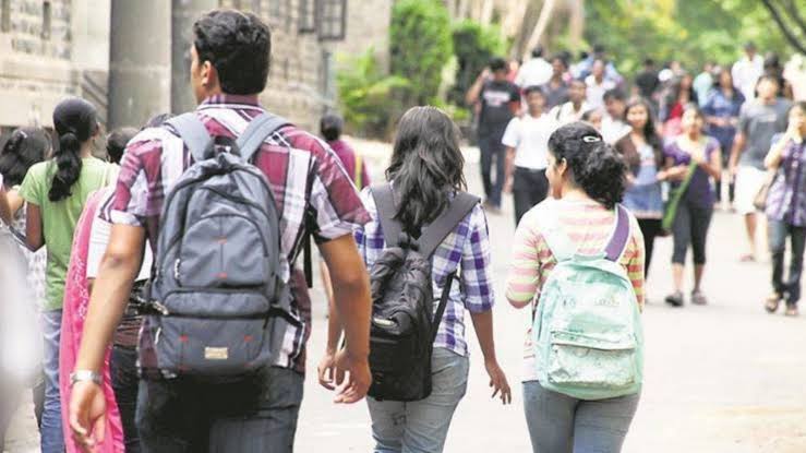 സംസ്ഥാനത്ത് ബിരുദ പ്രവേശനത്തിന് പ്ലസ് ടു നിര്‍ബന്ധമില്ല; ഐടിഐ, ഡിപ്ലോമക്കാര്‍ക്കും കോളേജില്‍ ബിരുദ പഠനത്തിനു ചേരാം