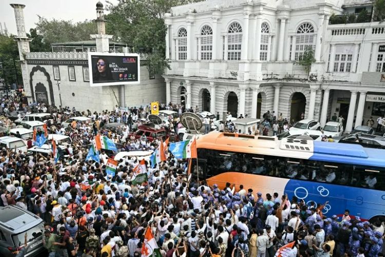 നാളെ ദല്‍ഹിയില്‍ വന്‍ പ്രതിഷേധം, രാജ്യവ്യാപകമായി അറസ്റ്റെന്ന് കോക്ക്റോച്ച് ജനതാ പാര്‍ട്ടി